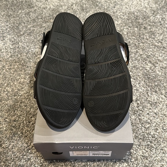 Vionic Colleen - Picture 2 of 2